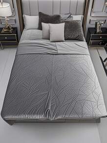 King Size Set Of Sheets With 2 Pillowcases. - Grey - View 1