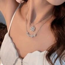 1pc New Style Heart-Linked Four-Leaf Clover Necklace, Foldable Heart Shape Fashion Choker Necklace, Suitable For Daily Wear