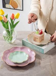 1pc Flower Shaped Gold-Edged Tray, Multi-Purpose Use