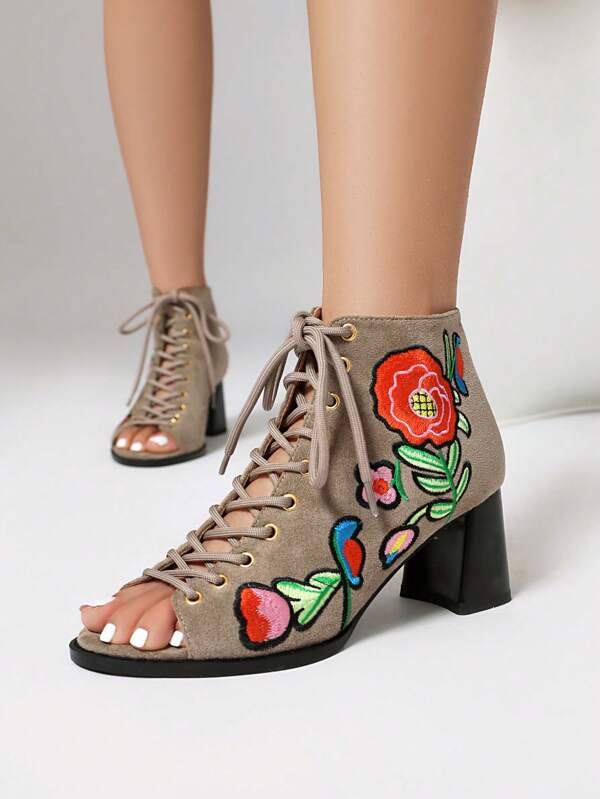Botines cuadrados con cordones bordada, estilo boho, tacón cuadrado, para vacaciones en la playa y uso casual de mujeres