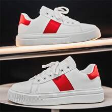 Men's Shoes 2025 New Simple Thick Sole Board Shoes Male Niche Sports Leisure Men's Small White Shoes