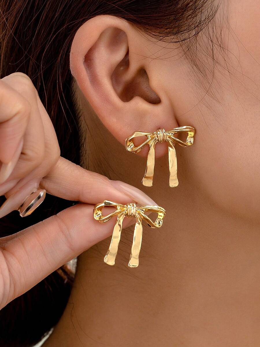 1 Pair Geometric Fashionable Elegant Simple Bow Stud Earrings, All Season