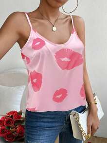 Top corto camiseta de satén elástica y sexy con estampado de labios