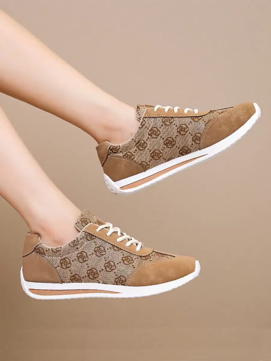 Women Cartoon Pattern Casual Sports Shoes, Lightweight Soft Bottom Athletic Sneakers, Low-Top Breathable Fitness Shoes - Brown - View 1