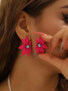 1 Pair Symmetrical Flower Stud Earrings For Women