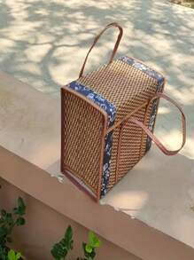 A Handcrafted Bamboo Picnic Basket With A Handle, Featuring A Rectangular Retro-Style Foldable Design. This Woven Bamboo Bag With A Lid Is Ideal For Carrying Snacks And Fruits. It Is Perfect For Outdoor Use, Picnics, Camping, Patio Gatherings, Festive Gifts, And Holiday Parties. - Multicolor - View 7