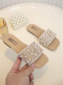 Girls A Row Of Diamond Sparkly Fashion Punk Style Beach Sandals, Non-Slip Comfortable Holiday Outdoors - Champagne - View 5