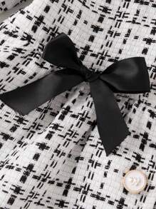 春夏女婴可爱黑白格子荷叶边领蝴蝶结连衣裙和贝雷帽套装，适合派对和外出 - 黑色 - 查看 9