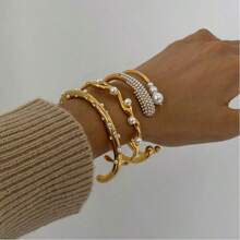 18K Gold Stainless Steel Bracelet For Women New Style Simplicity Subtlety Paper Clip Chain Lightweight Luxury Bracelet Jewelry Daily Wear