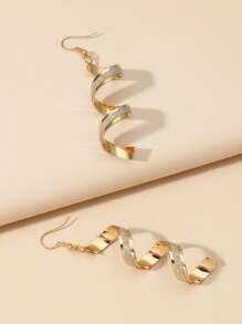 一对哑光螺旋金属耳环，简约时尚 - 金黃色 - 查看 3