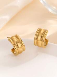 欧美ins金属线条C型耳环，小众酷炫风格个性百搭耳环，极简高端耳环，月亮造型，这款耳环采用不锈钢材质，一年四季佩戴不易褪色，可用于派对、聚会、各种节日