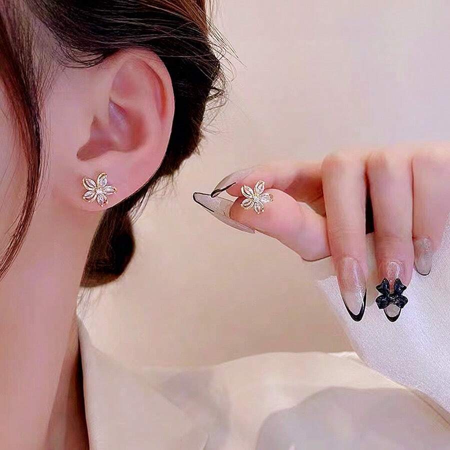 2 件装新款金属闪亮水晶锆石五瓣花耳环简约耳环配件时尚优雅仙女耳环配件 - 金黃色 - 查看 1