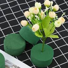 4 pièces Arrangement floral, Argile fleur, Décoration murale, Outils de jardinage, Boue florale, Boue de fleurs sèche et humide, Blocs de boue de fleuriste, Bloc de boue florale ronde pour fleurs fraîches et artificielles, Brique de mousse florale sèche, Éponge de mousse florale verte pour artisanat DIY (Le fait de presser, de se déformer et d'être bosselé est un phénomène normal du produit)