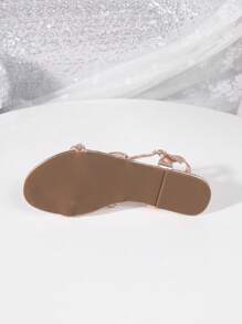 Sandalias de mujer con punta abierta, con strass en color champán, sandalias planas de verano de color liso con punta abierta y correa de tobillo, cómodas