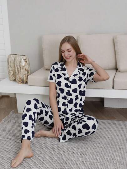 Mirano Woman Short Sleeve Ecru Pajama Set With Heart Pattern