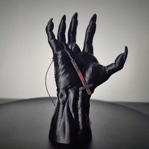 1pc Gothic Demon Hand Jewelry Holder - Plastic Material Jewelry Organizer Rack With Decoration Hooks, Vintage Home Decor Back To School