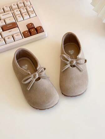 1 Pair Infant/Toddler Versatile New Comfortable Soft Bottom Casual Flat Shoes, Suitable For Outdoor, Vacation, Parties, And School, All Seasons