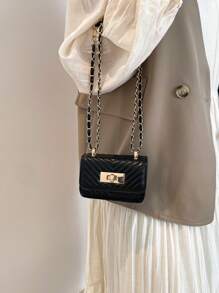 小方形手提包，女士新款设计。V 形压花绗缝优质单肩包，配有编织链带、翻盖、可爱斜挎包、唇彩包 - 黑色 - 查看 4