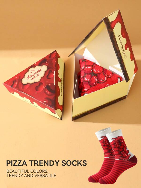 1 paire de chaussettes mi-mollet uniques pour femmes avec motif triangulaire de pizza, chaussettes souples et respirantes pour un usage casual. Design créatif convenant à la maison, les sorties, les fêtes pour améliorer l'atmosphère des vacances. Cadeau original pour la famille et les amis, unisexe toutes saisons