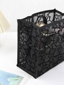 1个经典黑色心形网眼便携手提化妆包，透气网眼材质，适合宿舍、外出、海滩度假等场合，是送给女孩和女性的完美礼物。推荐单品：化妆包、旅行包、收纳包、化妆品整理包、洗漱包、桌面收纳包、化妆包、化妆袋、化妆品整理包、梳妆台配件、化妆袋、女士化妆洗漱包、小型化妆包、女士洗漱包、小型化妆包、女士洗漱包、女士礼物、圣诞礼物、女士礼物创意 - 黑色 - 查看 5