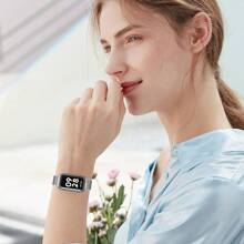 1 pièce Bracelet en acier inoxydable compatible avec Xiaomi Mi Band 8 Active, Bracelet compatible avec Xiaomi Smart Band 8 Active, Bracelet de montre en métal compatible avec Redmi Band 2
