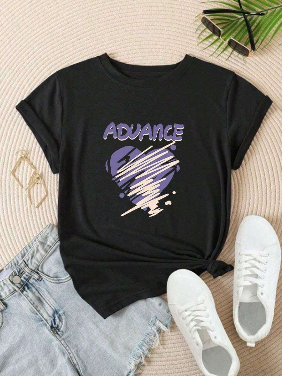 Camiseta de mujer con estampado de fuente inglesa y garabato de corazón Suelta Casual Manga Corta Top - Negro - Ver 1