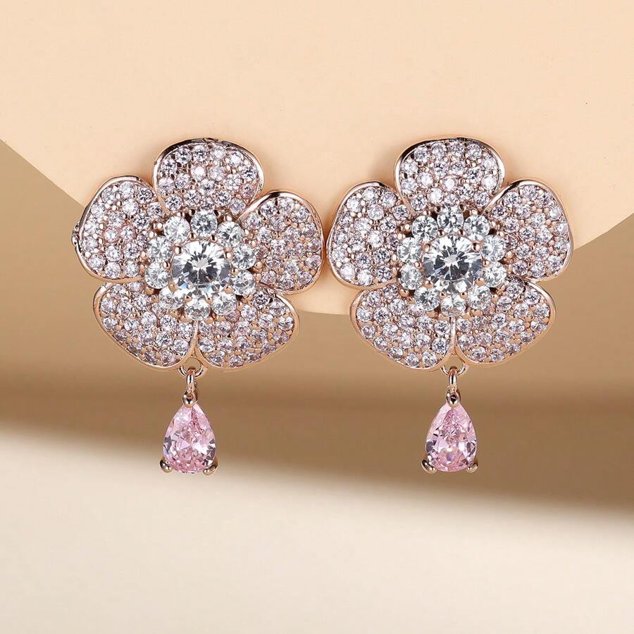 1 对时尚花朵设计耳环，镶嵌合成方晶锆石，风格简约优雅，百搭配饰