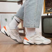 Nike 女款 M2K TEKNO 低帮休闲运动鞋，复古厚底运动鞋，2026 春季新款 AO3108-001 - 白色 - 查看 3