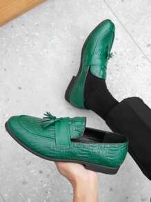 Men's Slip-On Tasseled Crocodile Skin Patterned Rubber Sole Loafers, Green Color, Spring/Summer Fashion Casual Leather Shoes Suitable For Daily Wear, Parties, Events, Catwalk - Green - View 4