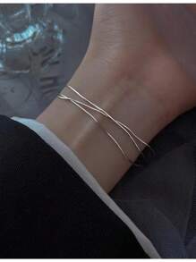 1 pieza Elegante cadena de collar y brazalete de acero inoxidable multicapa de plata, estilosa y versátil, perfecta para aniversarios, el Día de San Valentín y el uso diario