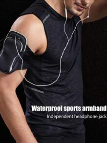 1PC Universal Waterproof Mobile Phone Arm Bag With Double Layer Zipper : The Perfect Outdoor Sports Arm Bag For Men - Adjustable Band For Running, Hiking, Cycling More! Securely Store Your Mobile Phones, Earphones, Small Charging Mini Bag Small Bag Mobile Phone Bag Pouch Running Accessories Gym Bag Waterproof Backpack