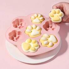 1个硅胶爪印模具，7个模腔，不粘烘焙，适用于制作狗狗零食和甜点