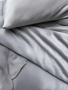 King Size Set Of Sheets With 2 Pillowcases. - Grey - View 3