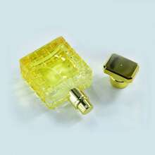 Bouteille de parfum 37 ML, Flacon vaporisateur, Flacon de voyage, Flacon de désinfection, Multi-fonction, Personnalisé, Délicat, De luxe, Bouteille en verre en vrac, Bouteille vide de parfum en verre de couleur, Flacon vaporisateur de désinfection, Flacon de voyage portable pour le maquillage et les compléments alimentaires