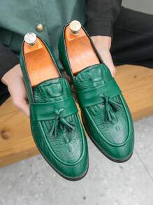 Men's Slip-On Tasseled Crocodile Skin Patterned Rubber Sole Loafers, Green Color, Spring/Summer Fashion Casual Leather Shoes Suitable For Daily Wear, Parties, Events, Catwalk - Green - View 3