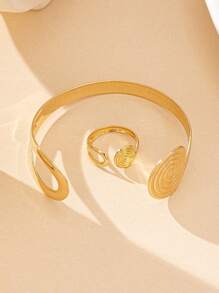 1 Set Geometric Hollow Open Bangle And Open Ring Vintage Elegant Lady Bracelet And Ring Set - Yellow Gold - View 4