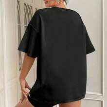 Camiseta diaria con estampado de 3 capibaras aullando a la luna, gigantes roedores extraños para mujeres y niñas