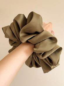 1条橄榄绿仿丝超柔软蓬松弹力发圈，奢华时尚舒适，用途广泛，适合女性佩戴，可作发圈、发绳、发圈、休闲马尾辫发饰、弹力发带、美发家居饰品。 - 橄欖綠 - 查看 3