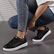 Women Fashion Non-Slip White Sneakers, Versatile Work Shoes, Student White Flats, Casual Flat Athletic Shoes, Comfortable Leisure Shoes - Black and White - View 4