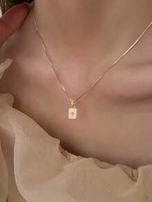 1pc Gold-Tone Round Snake Bone Chain Necklace With Rectangle Cubic Zirconia Pendant, Suitable For Cute Girls Everyday Wear - Yellow Gold - View 1