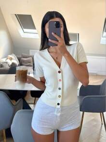 Neue Strickjacke für Frauen im Frühling und Sommer mit V-Ausschnitt, Knöpfen, in einfarbig, lässig, schlicht, für den Alltag, dünner Pullover mit kurzen Ärmeln