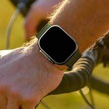 Cinturini sportivi compatibili con Ultra 2, taglie 49mm, 46mm, 45mm, 44mm, 42mm, in morbido silicone ampio e impermeabile, compatibili con Watch Series 10, 9, 8, 7, 6, 5, 4, 3, SE Ultra, adatti per uomo