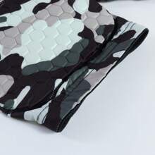 TUOY Men's Football Girdle Padded Compression Short With 5-Pad Hip Protector Pant Youth Adult Protective For Baseball Soccer - Army Green - View 2