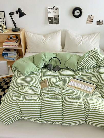 1pc Green Striped Duvet Cover, Suitable For Bedroom & Guestroom, Minimalistic Design For All Seasons, Machine Washable & Hand Washable