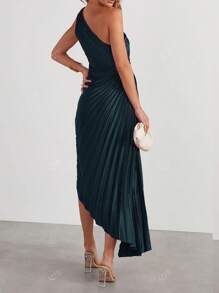 Elegantes Cocktailkleid mit geraffter asymmetrischer Schulter und Glockenrock Einfarbig, Partykleid