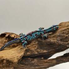 Vintage European & American Animal Brooches For Women, Suitable For Everyday Wear