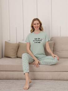 Mirano Pyjama-Set mit kurzärmligem Oberteil mit Buchstabe Muster und langer Hose mit Kirschmuster