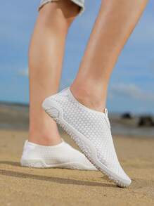 Women&Men Outdoor Wading Shoes Quick-Drying Sand Beach Shoes Anti-Slip Water Shoes For Stream Hiking Walking Fishing Swim Lightweight Breathable Shoes Non Slip Wading Shoes, Yoga Sports, Seaside Cycling, Wading, Outdoor Sports,Summer Sneakers Woman,Slip On Shoes,Camping,Gym,Flat Shoes,Camping,Pool,Vacation,Cruise - White - View 4