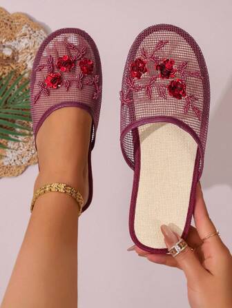 2024 年新款时尚手工串珠一脚蹬家居拖鞋，适合室内和室外穿着