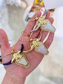 1 pieza Collar colgante de cabeza de toro metálico-acrílico chapado en oro, plateado y negro de moda y personalizado, adecuado para uso diario de hombres y mujeres